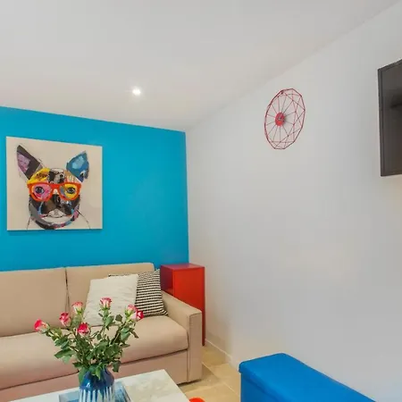 Le Saint Louis Blue Bulldog 耶尔